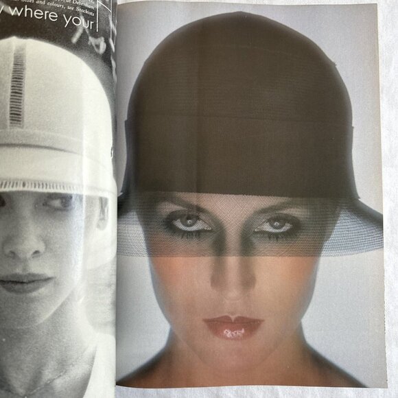 BRITISH VOGUE - JUNE 1974 - Picture 7 of 15